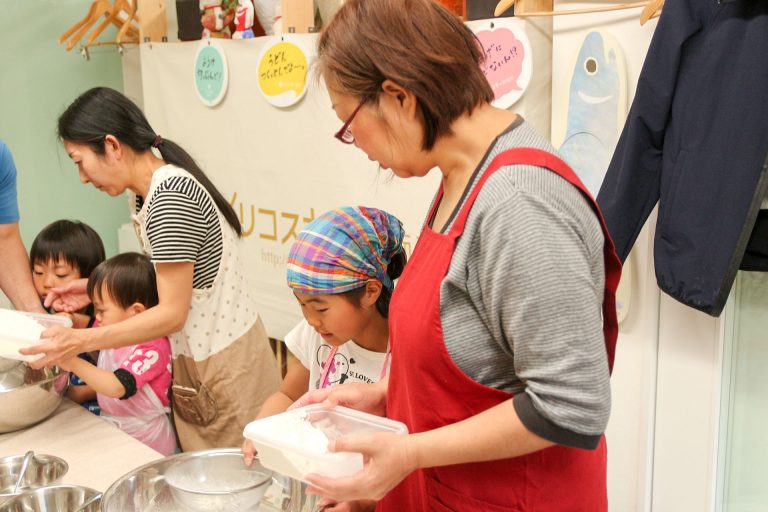 お家で打ったうどんのリベンジ！ 手打ちうどん作り体験教室 2017年5月 20170504-1.jpg – イリコスキー製麺所