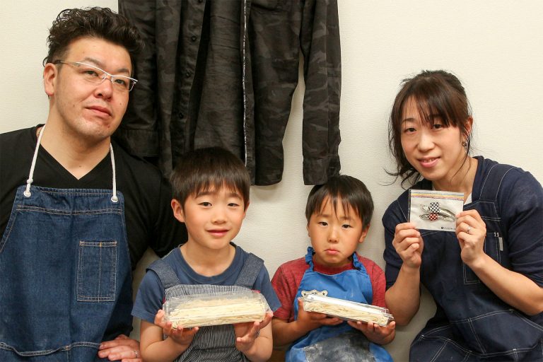 お家で打ったうどんのリベンジ！ 手打ちうどん作り体験教室 2017年5月 20170504-4.jpg – イリコスキー製麺所