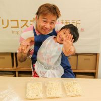 母の日のプレゼント、今年もたくさんできました！ 手打ちうどん作り体験教室 2017年5月 20170514-4.jpg – イリコスキー製麺所