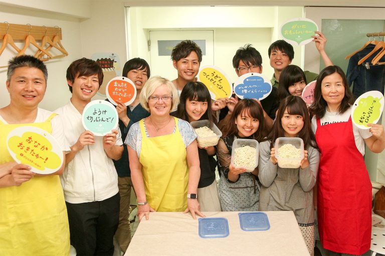 お家で打ったうどんのリベンジ！ 手打ちうどん作り体験教室 2017年5月 20170520-2.jpg – イリコスキー製麺所