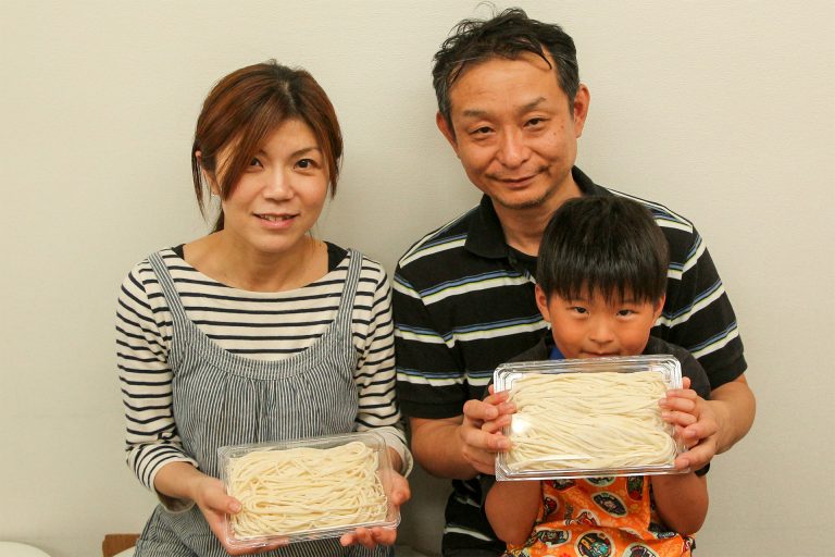 お家で打ったうどんのリベンジ！ 手打ちうどん作り体験教室 2017年5月 20170521-8.jpg – イリコスキー製麺所