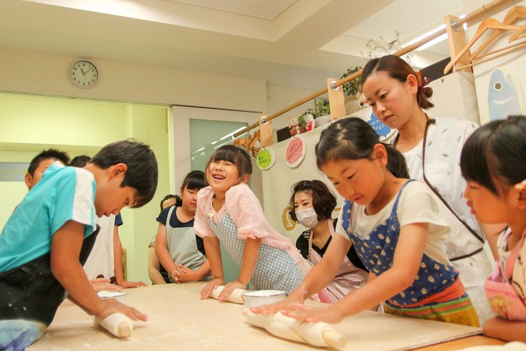 2weeks food tour! 手打ちうどん作り体験教室 2017年5月 20170529-2.jpg – イリコスキー製麺所