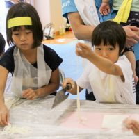 橿原青年会議所さま＠奈良県宇陀市（平成榛原子供の森公園多目的ホール） 出張手打ちうどん作り体験 2017年6月25日 20170625-20.jpg – イリコスキー製麺所