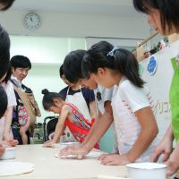 オーストラリアは冬休み 手打ちうどん作り体験教室 2017年7月 20170702-3.jpg – イリコスキー製麺所