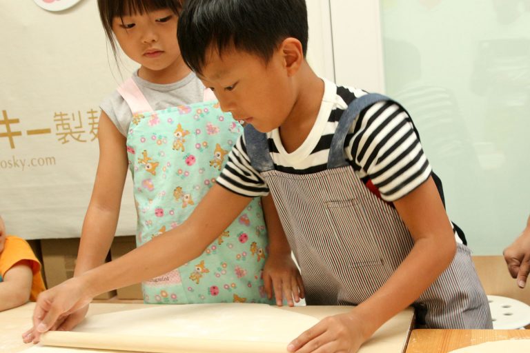 ちょっと緊張してたかな～ 手打ちうどん作り体験教室 2017年7月 20170802-3.jpg – イリコスキー製麺所