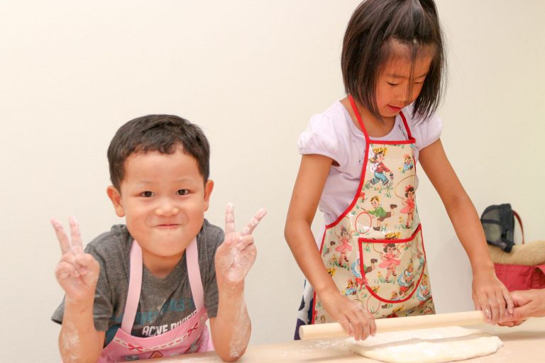ちょっと緊張してたかな～ 手打ちうどん作り体験教室 2017年7月 20170804-3.jpg – イリコスキー製麺所
