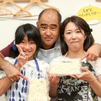 暑～い！まさに夏休みの一日 手打ちうどん作り体験教室 2017年8月 20170806-8.jpg – イリコスキー製麺所