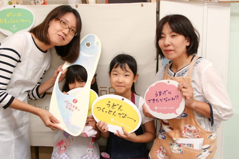 いつの間にそんなに真っ白に？ 手打ちうどん作り体験教室 2017年8月 20170812-6.jpg – イリコスキー製麺所