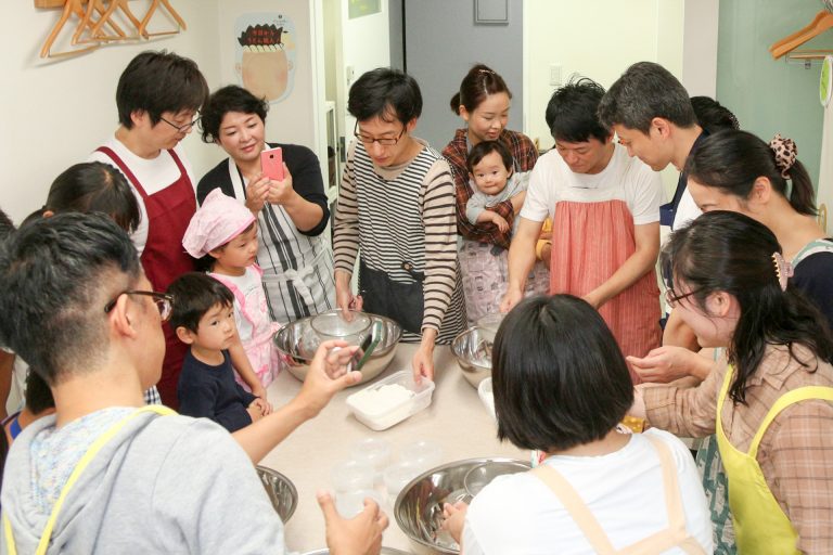 こども祭りの振替休日で 手打ちうどん作り体験教室 2017年9月 20171007-1.jpg – イリコスキー製麺所