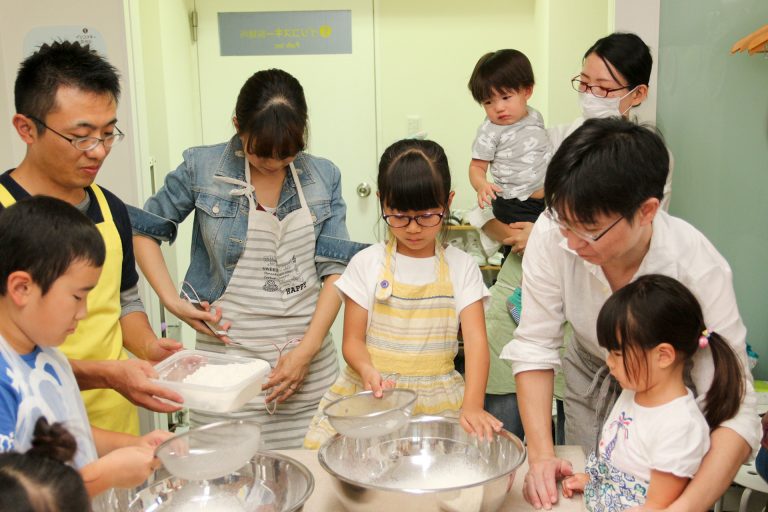がんばるお父さん、おつかれさまです！ 手打ちうどん作り体験教室 2017年10月 20171009-2.jpg – イリコスキー製麺所