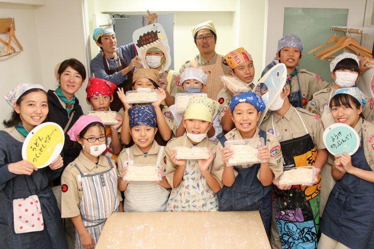 がんばるお父さん、おつかれさまです！ 手打ちうどん作り体験教室 2017年10月 20171015-3.jpg – イリコスキー製麺所