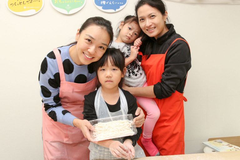 がんばるお父さん、おつかれさまです！ 手打ちうどん作り体験教室 2017年10月 20171025-3.jpg – イリコスキー製麺所