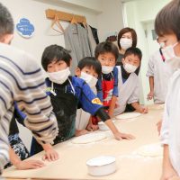 ガンバ大阪ジュニアのみなさま…ではなくって 手打ちうどん作り体験教室 2017年11月 20171106-5.jpg – イリコスキー製麺所