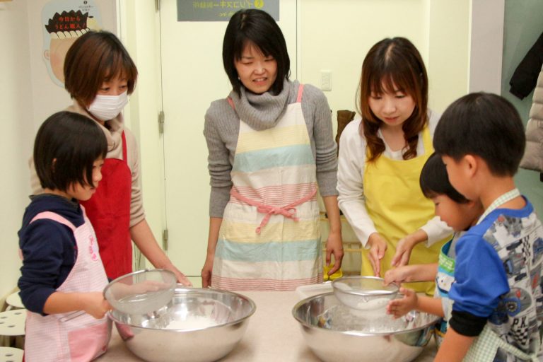 初包丁が麺切包丁 手打ちうどん作り体験教室 2017年11月 20171204-1.jpg – イリコスキー製麺所