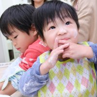 今日も国際色豊かなお客さま 手打ちうどん作り体験教室 2017年12月 20171216-3.jpg – イリコスキー製麺所