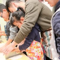 あら美味しい、ってそのお顔がうれしいんです 手打ちうどん作り体験教室 2018年1月 20180104-3.jpg – イリコスキー製麺所