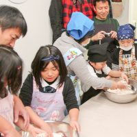 ダブルデートでうどん作り 手打ちうどん作り体験教室 2018年1月 20180107-3.jpg – イリコスキー製麺所