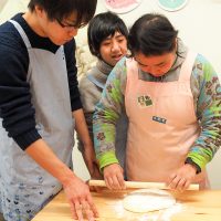 にぎやかに＆しっとりと 手打ちうどん作り体験教室 2018年2月 20180209-4.jpg – イリコスキー製麺所