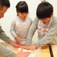 イリコスキー、うぉううぉううぉ～♪ 手打ちうどん作り体験教室 2018年2月 20180210-5.jpg – イリコスキー製麺所