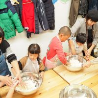 イリコスキー、うぉううぉううぉ～♪ 手打ちうどん作り体験教室 2018年2月 20180210-6.jpg – イリコスキー製麺所