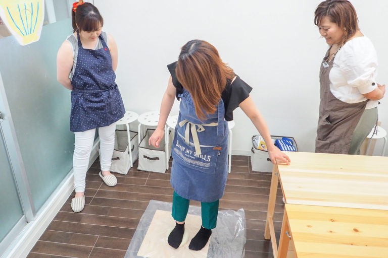 子ども会、ちっちゃな子と遊んであげるおねえちゃん 手打ちうどん作り体験教室 2018年6月 20180703-3.jpg – イリコスキー製麺所