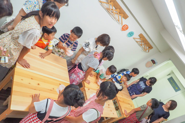夏休みの自由研究は、うどん作り 手打ちうどん作り体験教室 2018年7月 20180724-1.jpg – イリコスキー製麺所