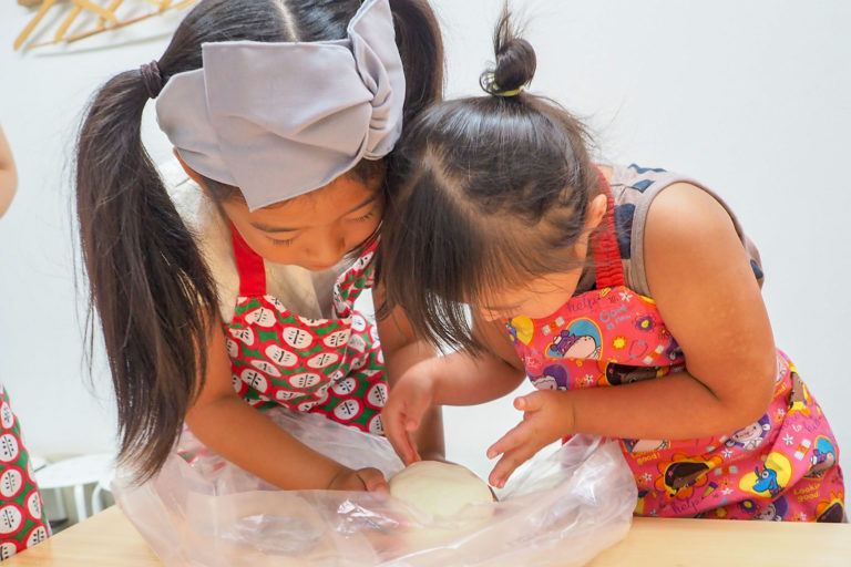 夏休みの自由研究は、うどん作り 手打ちうどん作り体験教室 2018年7月 20180725-1.jpg – イリコスキー製麺所