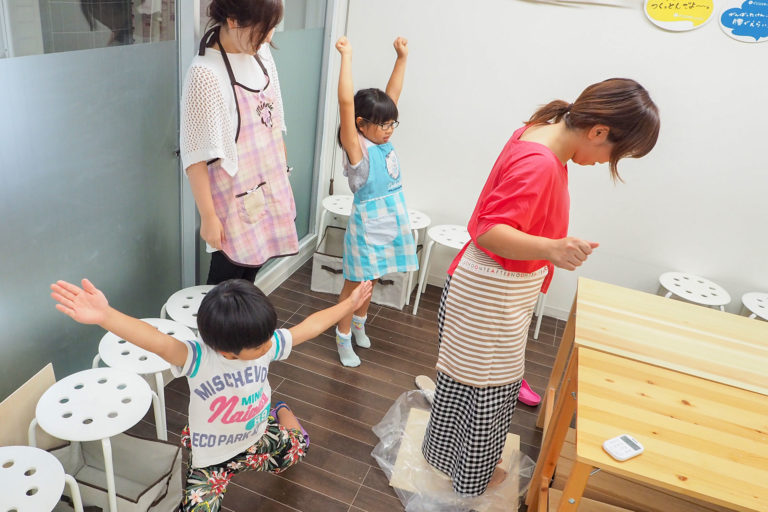 夏休みの自由研究は、うどん作り 手打ちうどん作り体験教室 2018年7月 20180730-1-1.jpg – イリコスキー製麺所