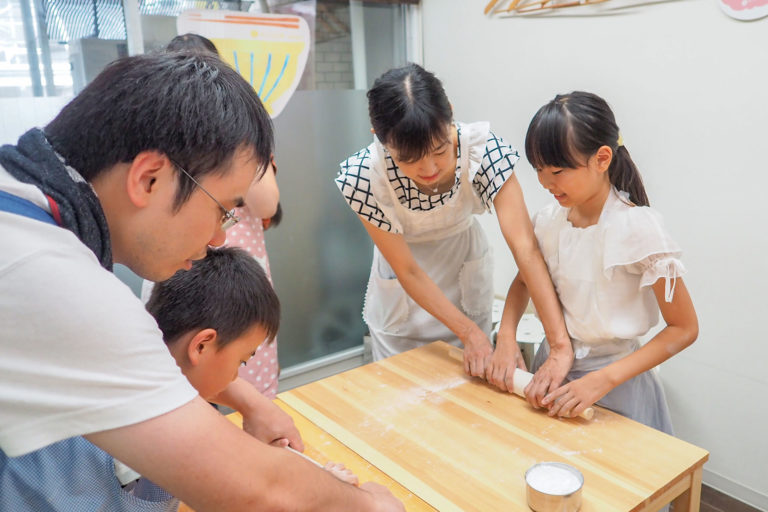 名誉師範に、感謝状。 手打ちうどん作り体験教室 2018年8月 20180811-4.jpg – イリコスキー製麺所
