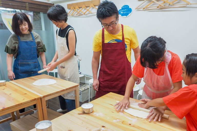 名誉師範に、感謝状。 手打ちうどん作り体験教室 2018年8月 20180812-3.jpg – イリコスキー製麺所
