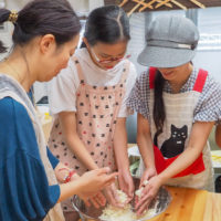 女の子ばかりの一日でした 手打ちうどん作り体験教室 2018年9月 20180923-3.jpg – イリコスキー製麺所