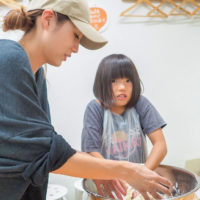 ぜーんぶ、独りで伸ばしちゃった。 手打ちうどん作り体験教室 2018年10月 20181014-3.jpg – イリコスキー製麺所