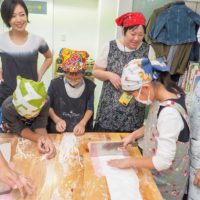 創立記念でお休みのお友達 手打ちうどん作り体験教室 2018年11月 20181101-5.jpg – イリコスキー製麺所