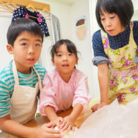 おうどんみた～い！ 手打ちうどん作り体験教室 2018年11月 20181103-3.jpg – イリコスキー製麺所