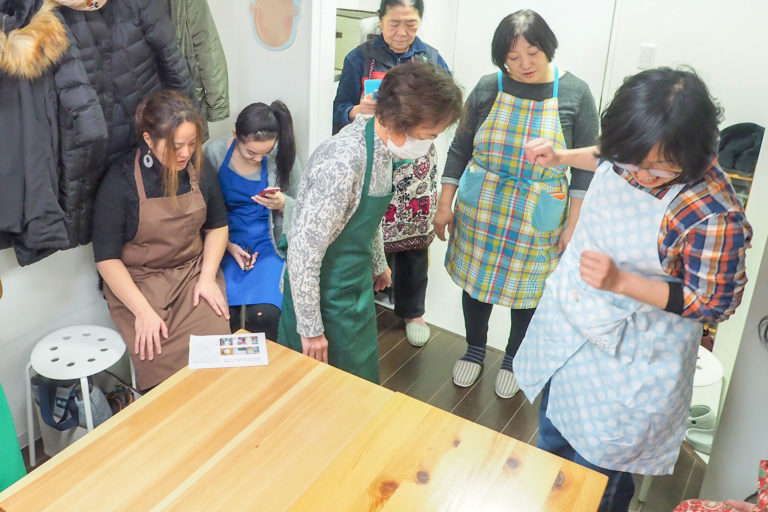 お塩、とけた～？ 手打ちうどん作り体験教室 2018年12月 20181230-6.jpg – イリコスキー製麺所