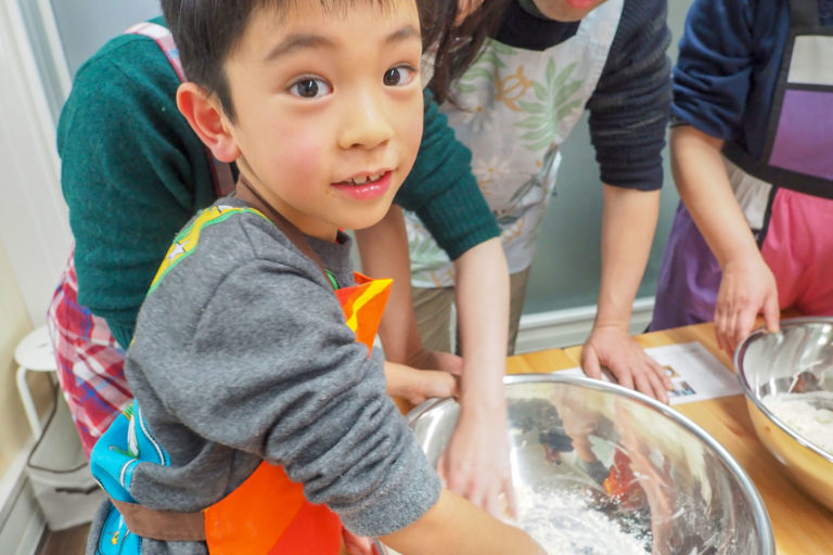冬休み明けの土曜日はゆったりと 手打ちうどん作り体験教室 2019年1月 20190113-1.jpg – イリコスキー製麺所