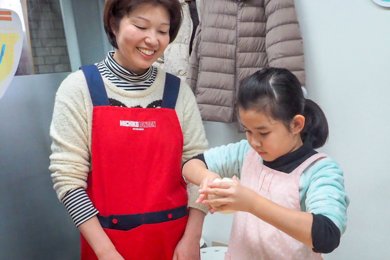冬休み明けの土曜日はゆったりと 手打ちうどん作り体験教室 2019年1月 20190113-3.jpg – イリコスキー製麺所