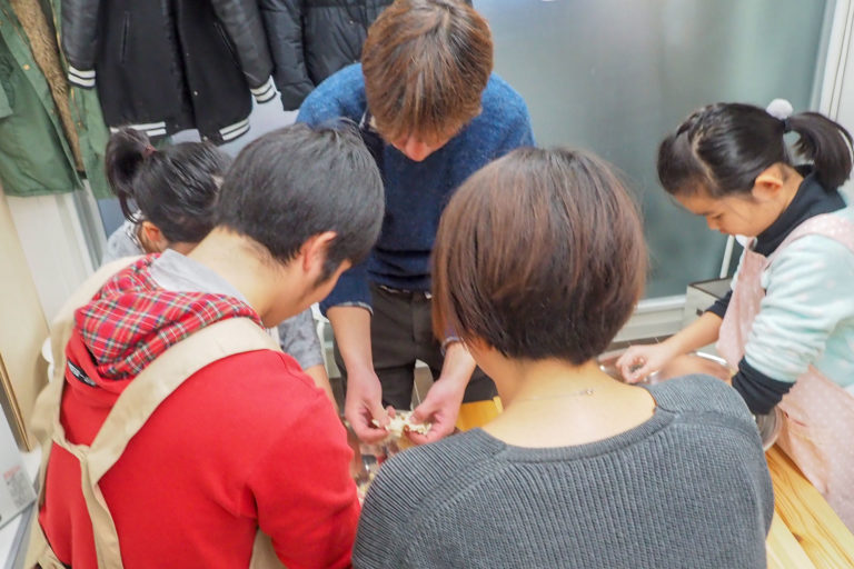 冬休み明けの土曜日はゆったりと 手打ちうどん作り体験教室 2019年1月 20190113-6.jpg – イリコスキー製麺所