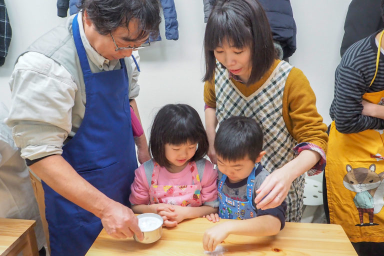 冬休み明けの土曜日はゆったりと 手打ちうどん作り体験教室 2019年1月 20190114-4.jpg – イリコスキー製麺所