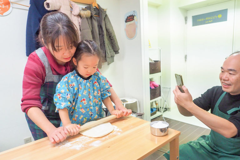 冬休み明けの土曜日はゆったりと 手打ちうどん作り体験教室 2019年1月 20190126-3.jpg – イリコスキー製麺所