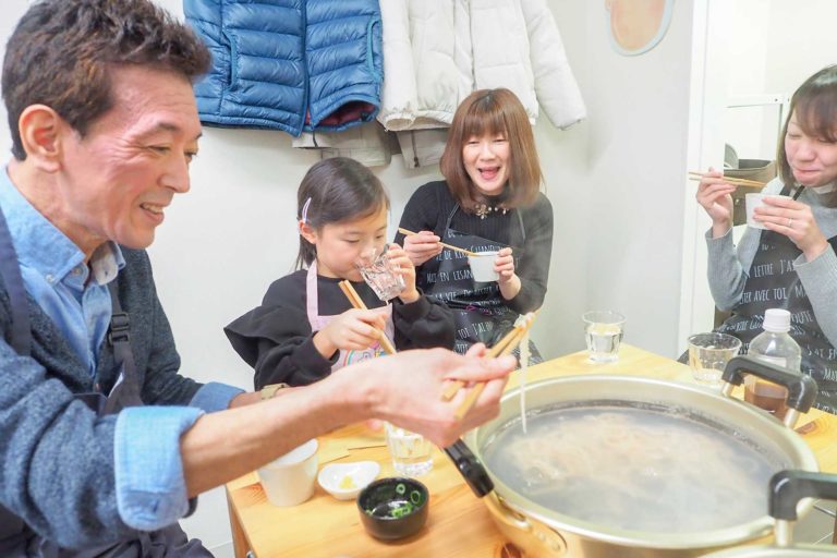 シニアCITYカレッジのみなさま 手打ちうどん作り体験教室 2019年2月 20190303-7.jpg – イリコスキー製麺所