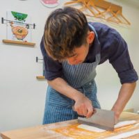 ホテルで上手に茹でてくださいね！ 手打ちうどん作り体験教室 2019年4月 20190425-3.jpg – イリコスキー製麺所