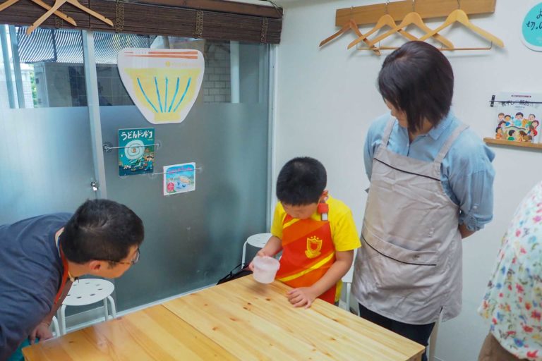 卒業式シーズン！ 手打ちうどん作り体験教室 2019年3月 20190512-2.jpg – イリコスキー製麺所