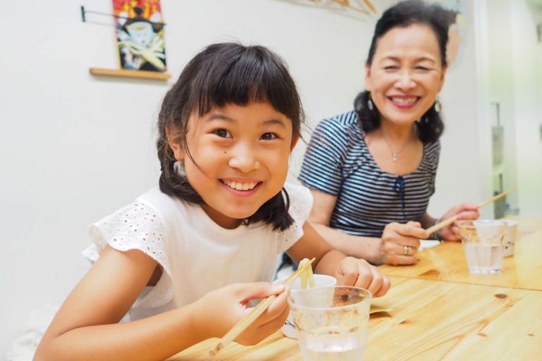 はじめての一人旅、の後に 手打ちうどん作り体験教室 2019年7月 20190720-1.jpg – イリコスキー製麺所