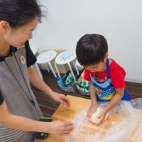 4歳のお誕生日のプレゼントに 手打ちうどん作り体験教室 2019年7月 20190730-2.jpg – イリコスキー製麺所