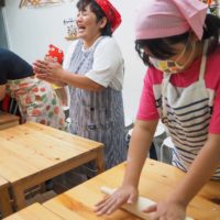 4歳のお誕生日のプレゼントに 手打ちうどん作り体験教室 2019年7月 20190730-6.jpg – イリコスキー製麺所