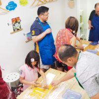 海外から、親子3代おそろいで 手打ちうどん作り体験教室 2019年8月 20190803-3.jpg – イリコスキー製麺所