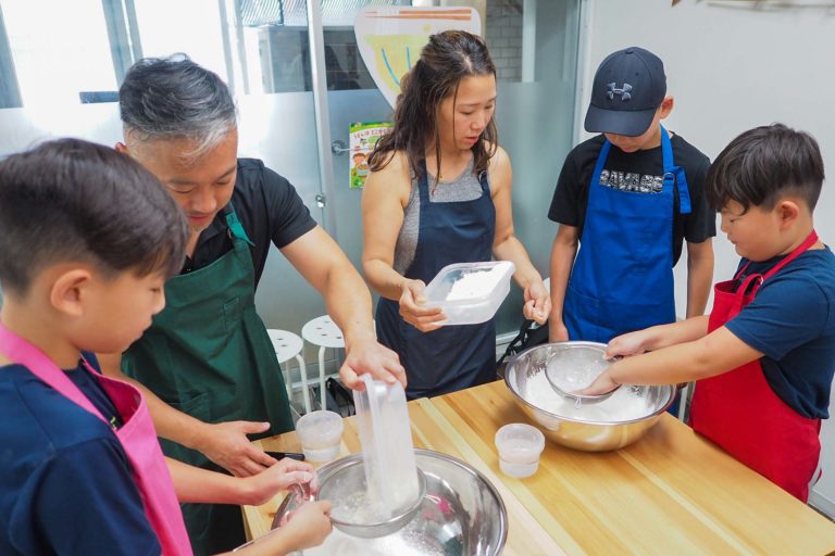 はじめての一人旅、の後に 手打ちうどん作り体験教室 2019年7月 20190811-4.jpg – イリコスキー製麺所