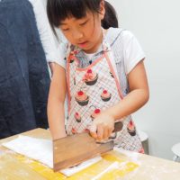 毎年、いつもありがとうございます！ 手打ちうどん作り体験教室 2019年8月 20190812-2.jpg – イリコスキー製麺所