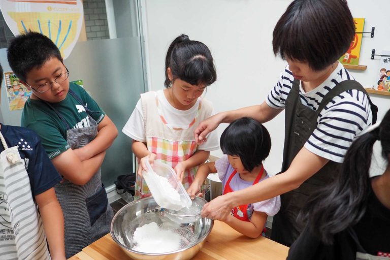 毎年、いつもありがとうございます！ 手打ちうどん作り体験教室 2019年8月 20191007-5.jpg – イリコスキー製麺所